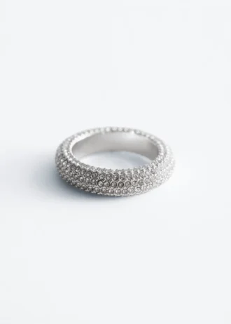 Bague imposante en strass