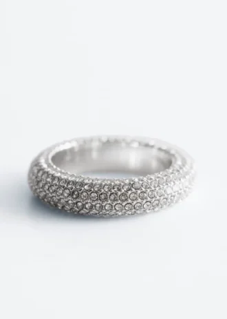 Bague imposante en strass