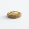 Bague incrustée de cristaux