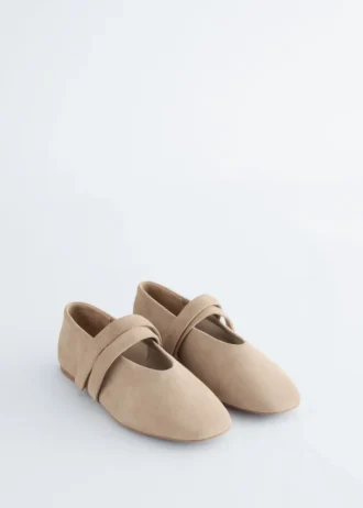 Ballerines en daim à lanières croisées