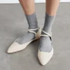 Ballerines à lanières croisées en cuir