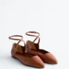 Ballerines à lanières croisées en cuir