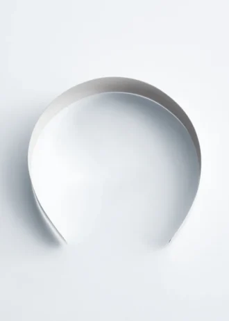 Bandeau métallique scintillant