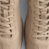 Baskets minimalistes en cuir