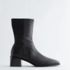 Bottes de chaussettes en cuir