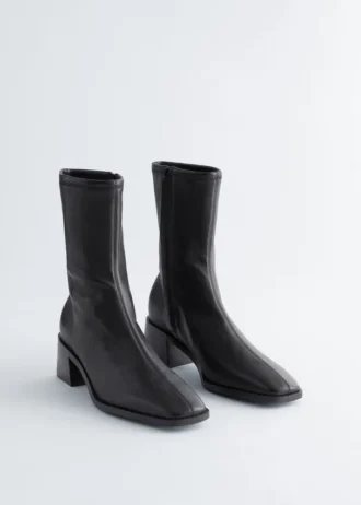 Bottes de chaussettes en cuir