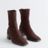 Bottes en daim pour chaussettes