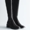 Bottes en nappa montant jusqu&rsquo;aux genoux