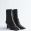 Bottines à bout pointu