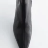 Bottines en cuir extensible