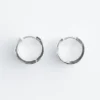 Boucles d&rsquo;oreilles créoles angulaires massives