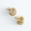 Boucles d&rsquo;oreilles créoles en strass en deux parties