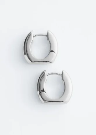 Boucles d&rsquo;oreilles créoles imposantes