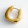 Boucles d&rsquo;oreilles créoles imposantes