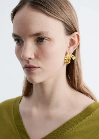 Boucles d&rsquo;oreilles créoles sculpturales
