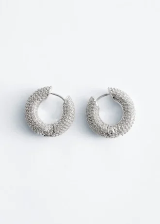 Boucles d&rsquo;oreilles créoles à strass