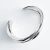 Bracelet manchette sculptural