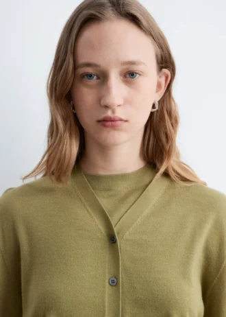 Cardigan court en cachemire