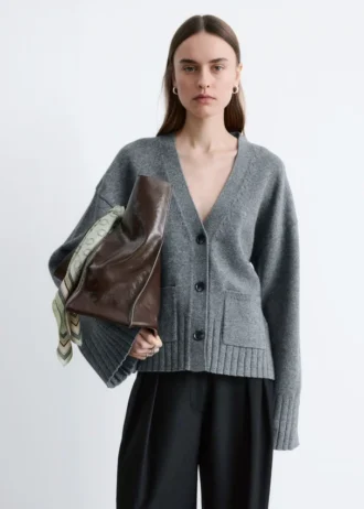 Cardigan en maille cintré