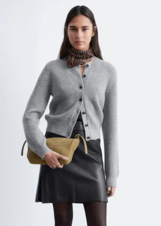 Cardigan en maille côtelée