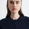 Cardigan en maille côtelée