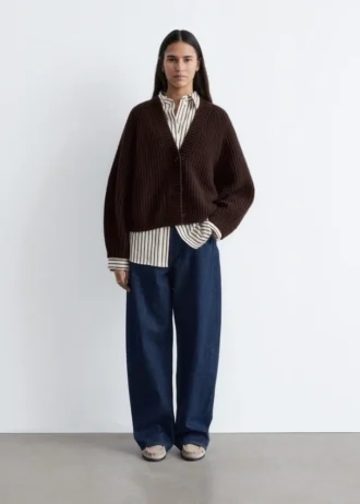 Cardigan en maille côtelée épaisse