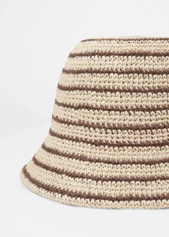 Chapeau de paille tissé