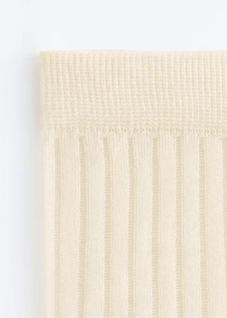 Chaussettes transparentes à côtes