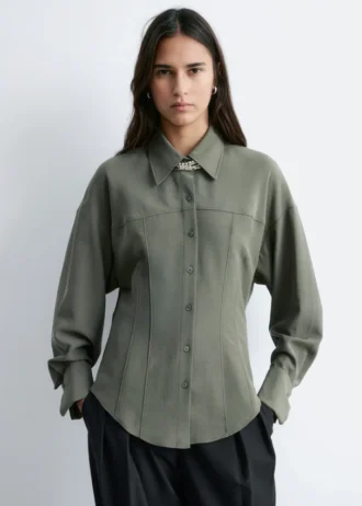 Chemise cintrée à manches ballon