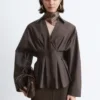Chemise en coton ajustée à la taille