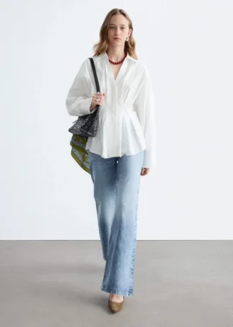 Chemise en coton ajustée à la taille