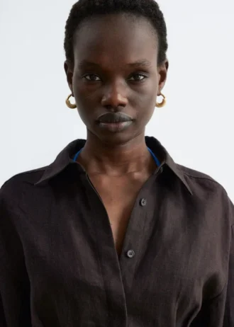 Chemise en lin à plis à la taille