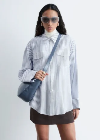 Chemise à poches plaquées et rayures