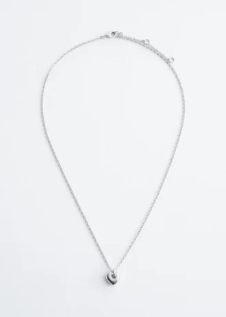 Collier avec pendentif en forme de cœur