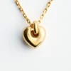 Collier avec pendentif en forme de cœur