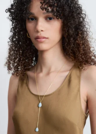 Collier à pendentifs longs