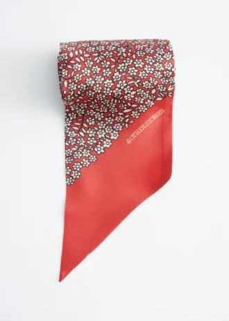 Foulard fin en soie imprimée