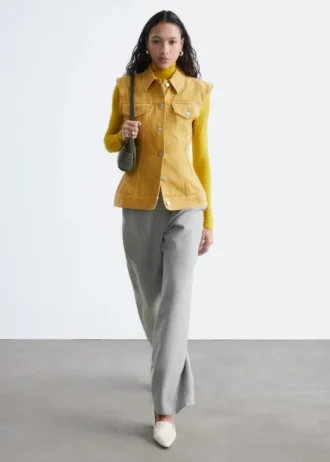 Gilet en denim ajusté