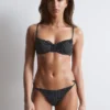 Haut de bikini à armatures avec nœud