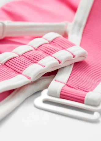 Haut de bikini à bordures contrastées