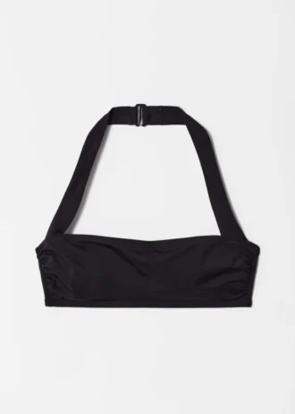 Haut de bikini dos nu