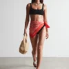 Haut de bikini texturé à encolure carrée