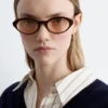 Lunettes de soleil à monture ovale