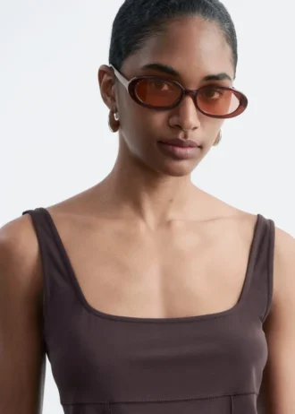 Lunettes de soleil à monture ovale fine