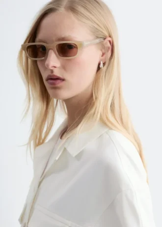 Lunettes de soleil à monture étroite
