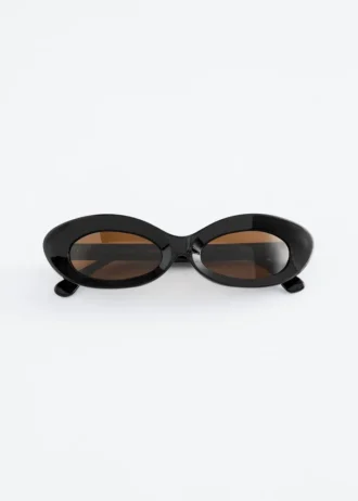 Lunettes de soleil ovales sculptées