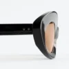 Lunettes de soleil ovales sculptées