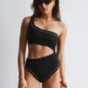 Maillot de bain asymétrique à découpe