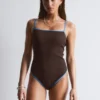 Maillot de bain à bordures contrastées