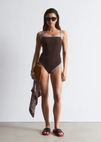 Maillot de bain à bordures contrastées